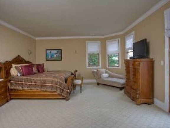5th image of 505 Hermosa Ave