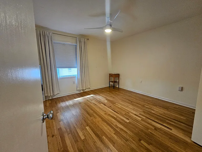 575 Flat Shoals Ave SE #8 — Photo 11
