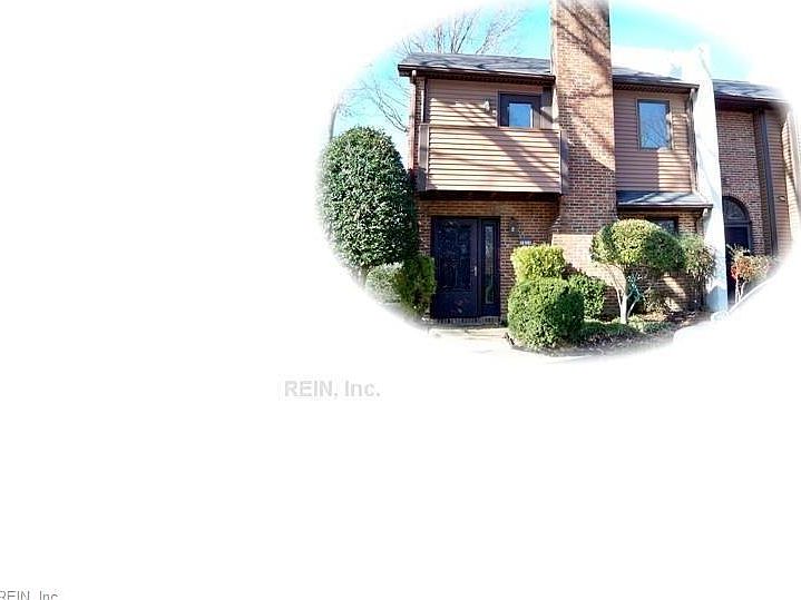 1st image of 161 Windsor Castle Dr APT A
