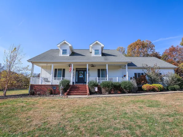 70 Pleasant Valley Rd, Benton, KY 42025