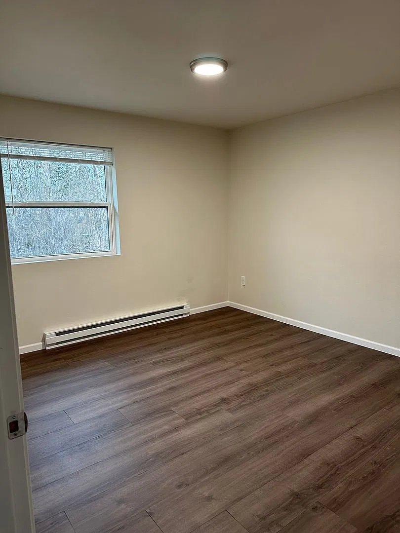 2 Bedroom Duplex — Photo 3