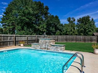 2004 Kamak Dr, Beebe, AR 72012