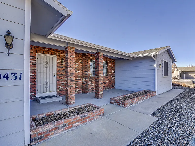 9431 E Towago Dr — Photo 3