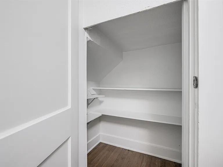601 Bomar St #3 — Photo 13