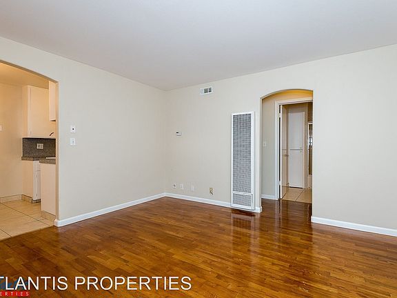 2nd image of 2328 Karen Dr APT 2