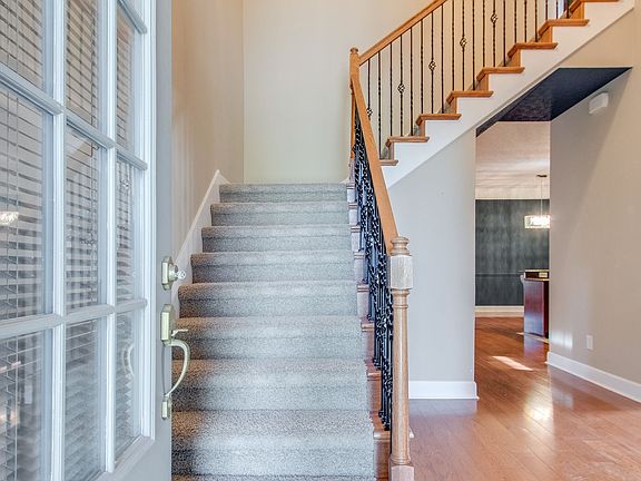 2nd image of 1082 Lt Gibson Cir