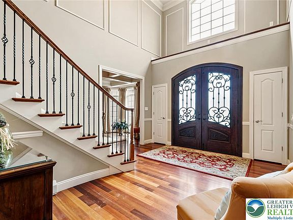 5th image of 5560 Tuscany Ct