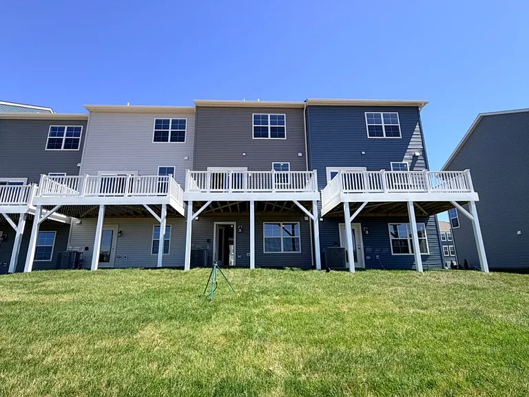 436 Seeback Dr — Photo 48