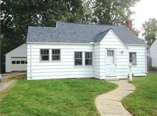 979 State St, Adrian, MI 49221