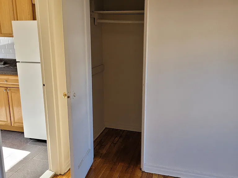 52A Glenwood Ave #A — Photo 8