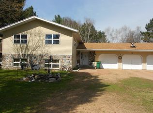N4045 Malueg Rd, Tigerton, WI 54486