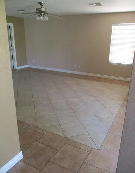 642 S Concord St — Photo 11
