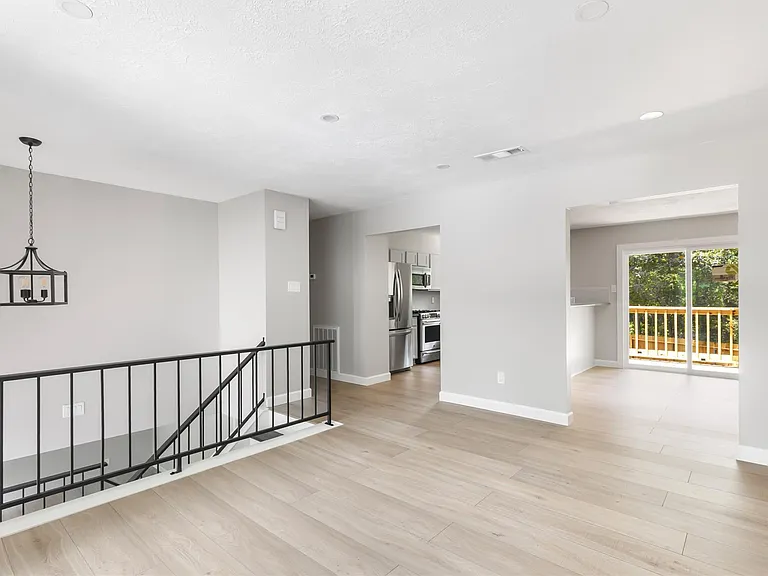2108 W Lacey Oak Cir — Photo 23