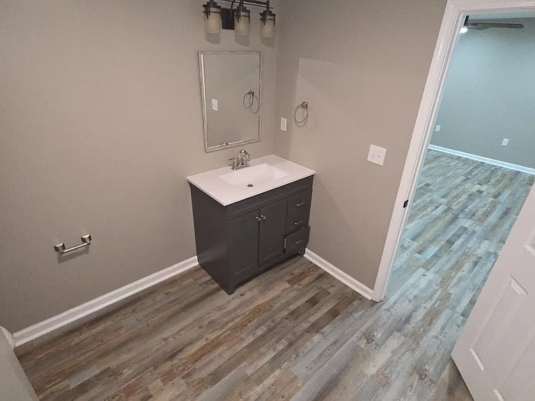 440 E Deaderick St — Photo 21