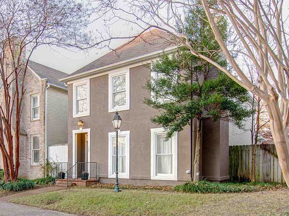 3rd image of 108 Island Crest Cres
