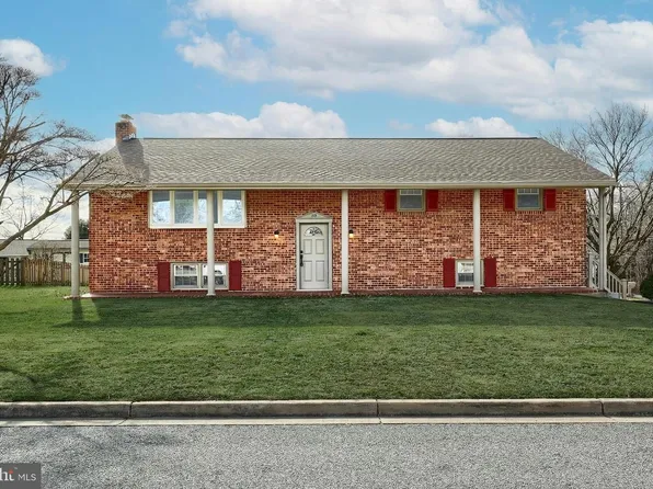 113 Brant Dr, Dallastown, PA 17313