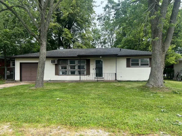 830 W 39th Ave, Hobart, IN 46342
