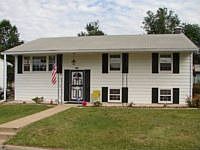 1st image of 1012 Lilac Ln