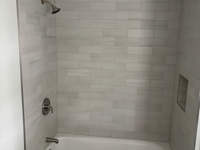 109 Magoun Ave — Photo 13