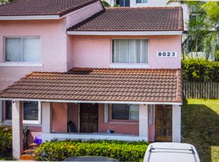 8023 Lake Dr APT 202, Doral, FL 33166