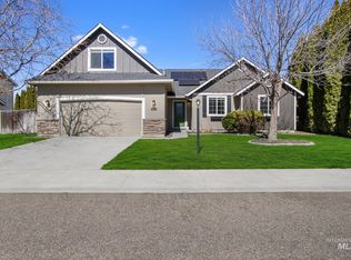 8186 E Gallatin Ct, Nampa, ID 83687