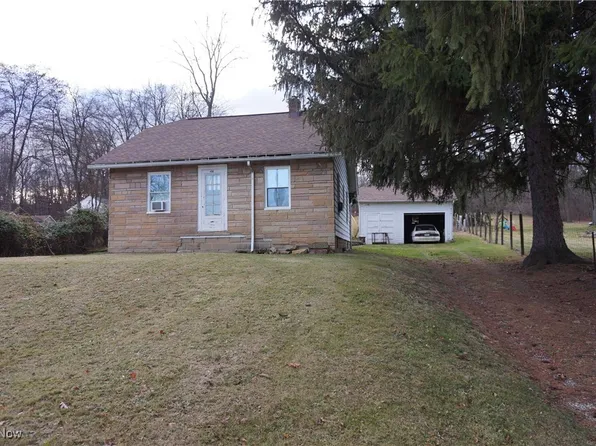 458 N Thomas Rd, Tallmadge, OH 44278