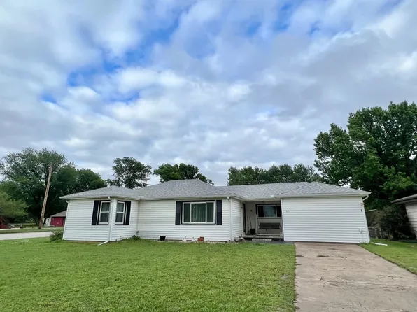 604 S Main St, Argonia, KS 67004