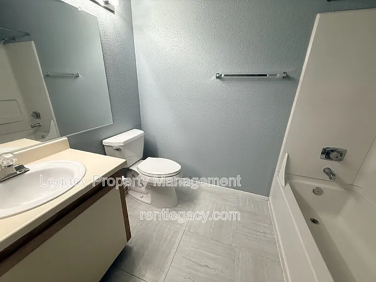 1019 Dornajo Way #266 — Photo 16