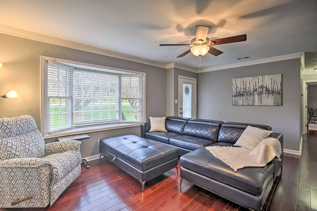 3 bed, 2.5 bath, 1600 sqft, $2,900 — Photo 4