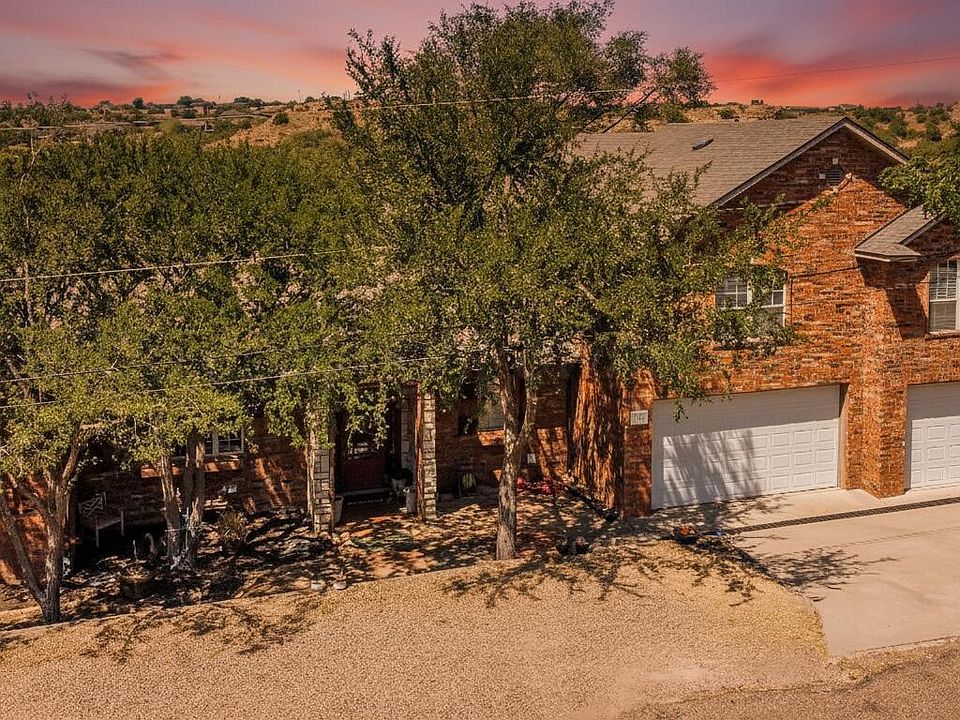 1st image of 105 Circle View Dr