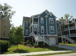 1913 Mentella Cv, Charleston, SC 29414