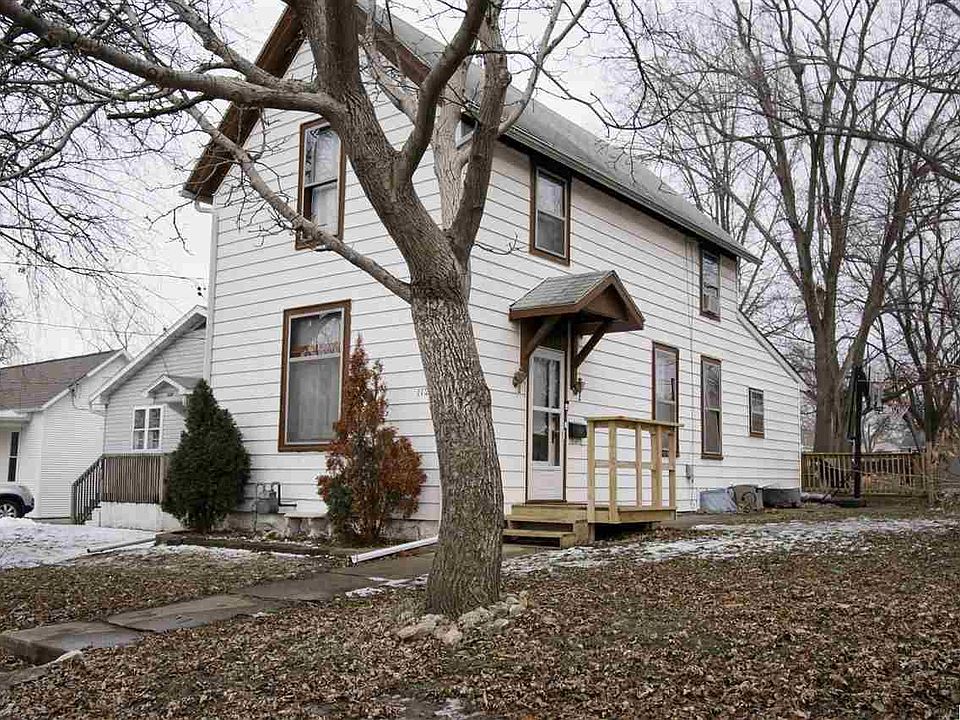 1st image of 1124 N 16th St