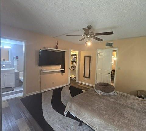 3rd image of 5160 Las Verdes Circle #217