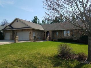 1315 Ridge Rd NE, Owatonna, MN 55060