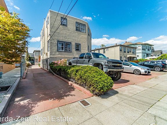 4th image of 1535 Everett St #8429287