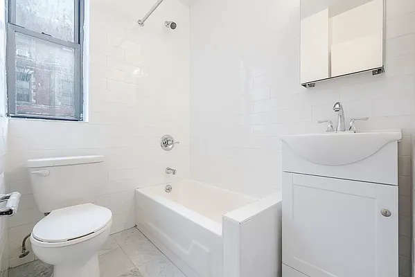 Rented by Guy Goldman, LREB | media 13