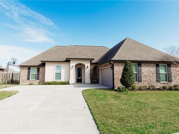 315 Royal Oak Blvd, Thibodaux, LA 70301