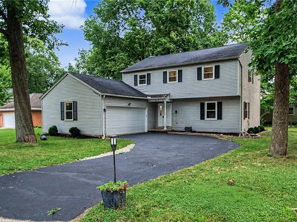 315 Locust View Way, Troy, OH 45373