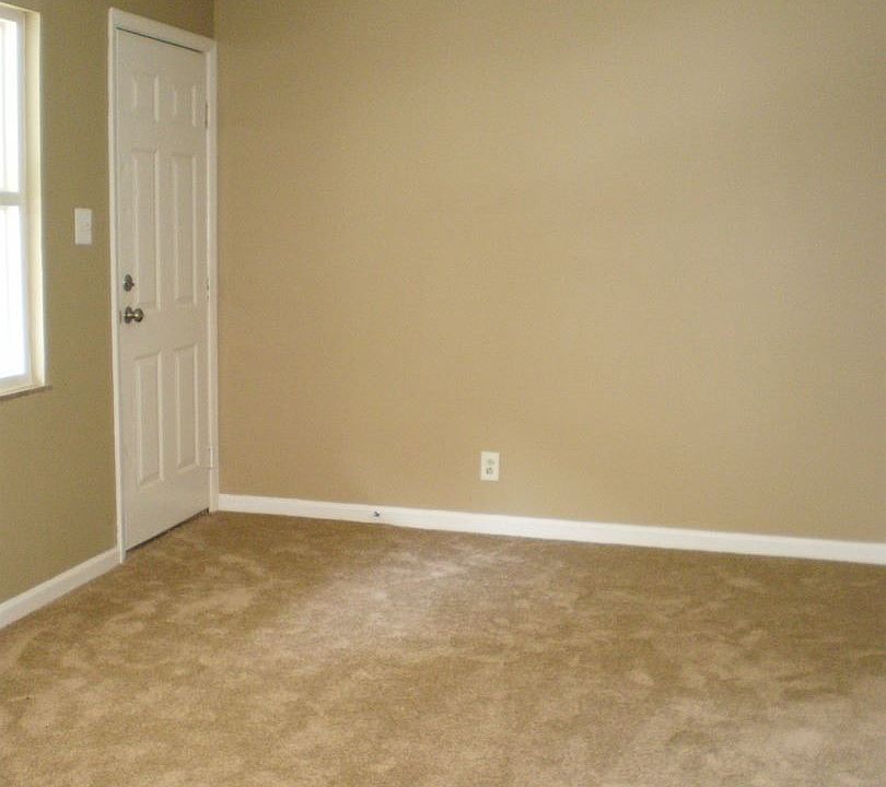 1st image of 220 Ogle Ave APT 7
