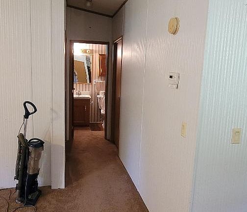 4th image of 1060 E 147th Ave N
