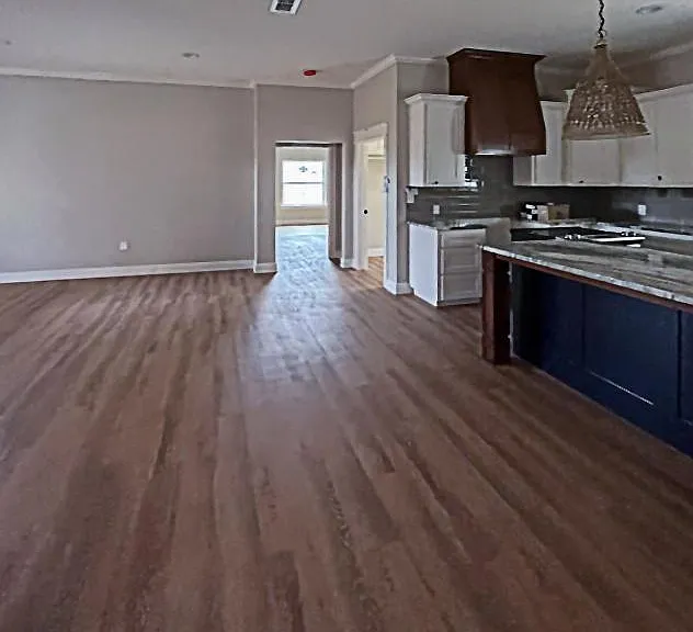 4527 Lone Oak Ln — Photo 10