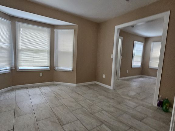 5th image of 9273 Bedford St