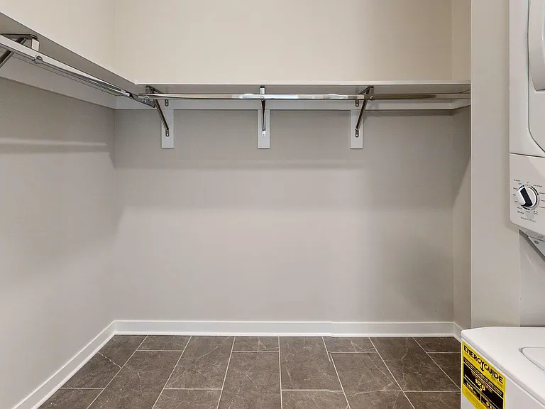 1A-8-on-the-Park-Closet 1A-8-on-the-Park-Closet