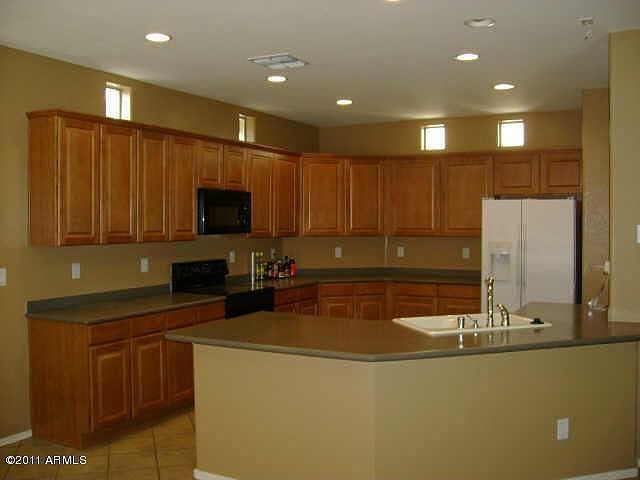 2nd image of 3005 W Gran Paradiso Dr