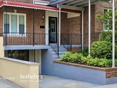 6507 Alderton St, Rego Park, NY, 11374