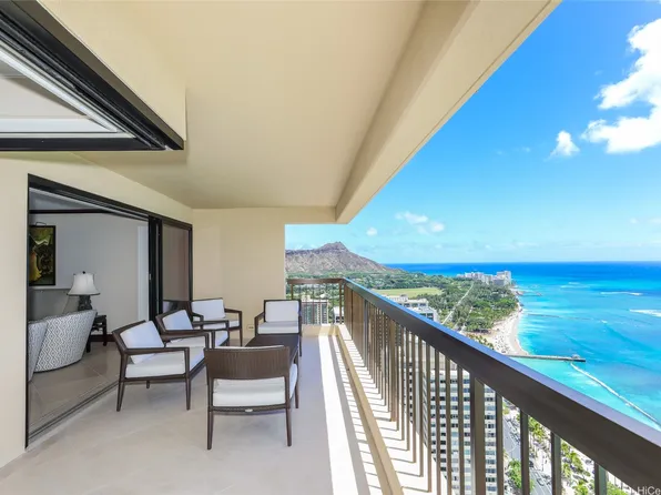 2470 Kalakaua Ave #Penthouse 3901/3902, Honolulu, HI 96815