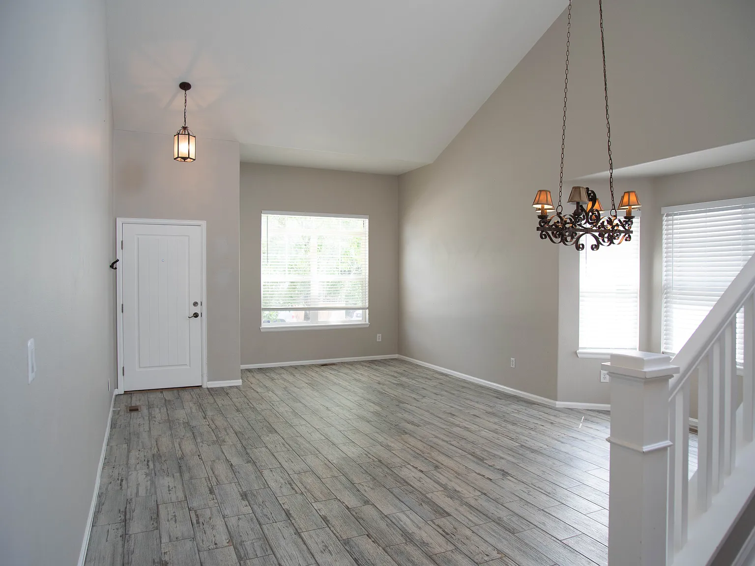 4127 Blacktail Ct — Photo 4