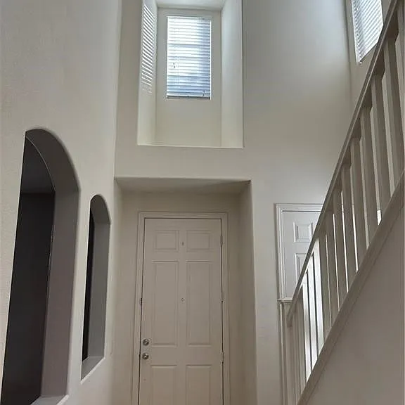 27573 Rosebud St — Photo 3