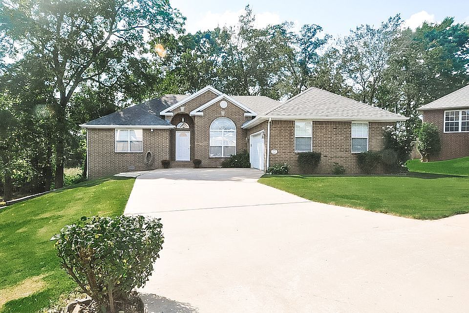 1st image of 6226 W Southgate Ct