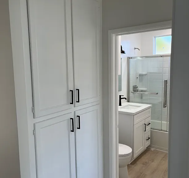 7600 Goddard Ave — Photo 12